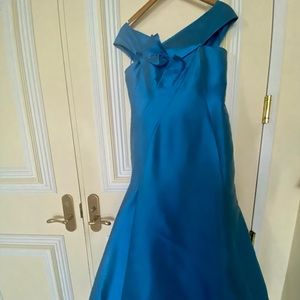 COPY - Angel Sanchez Turquoise Blue Formal Gown Dress Size 8-6